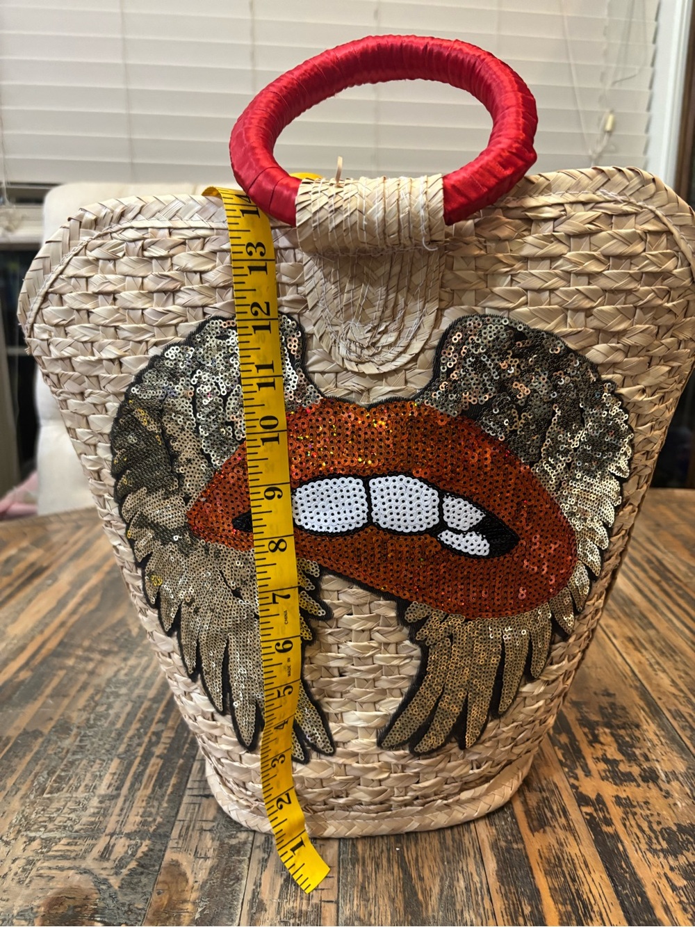 Woven Straw Sequin Wing and Lips
Tote with Red Handle - Picture 9 of 14